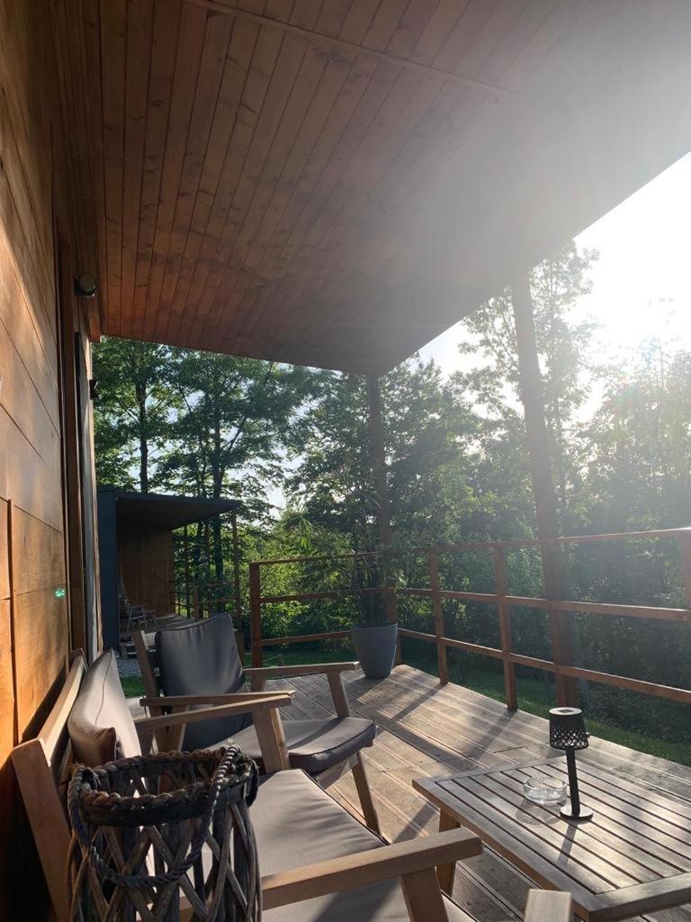Casutele Din Poienita Comarnic Exterior foto